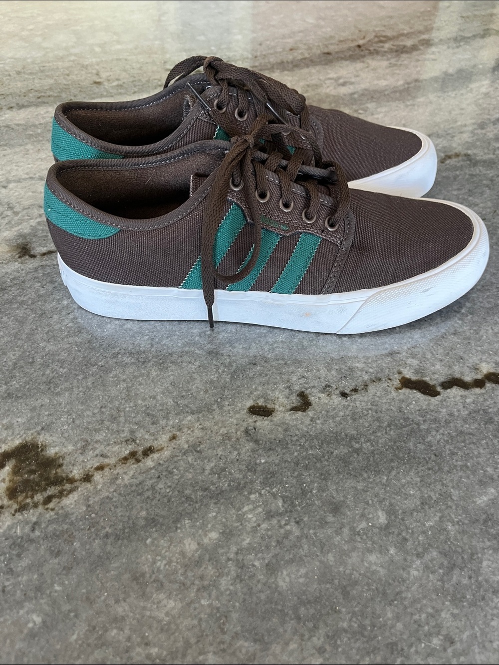 Men's Adidas Originals Seeley XT Sneakers - size 8
